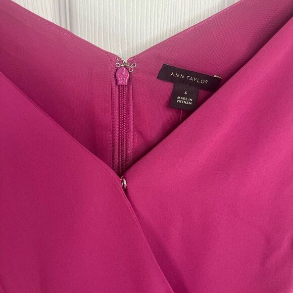 Ann Taylor Magenta Tie Waist Sleeveless Faux wrap Sheath Dress Size 6 NWT - Picture 3 of 16